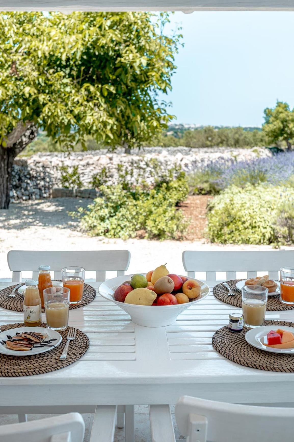 Masseria Pavone Martina Franca Exterior foto